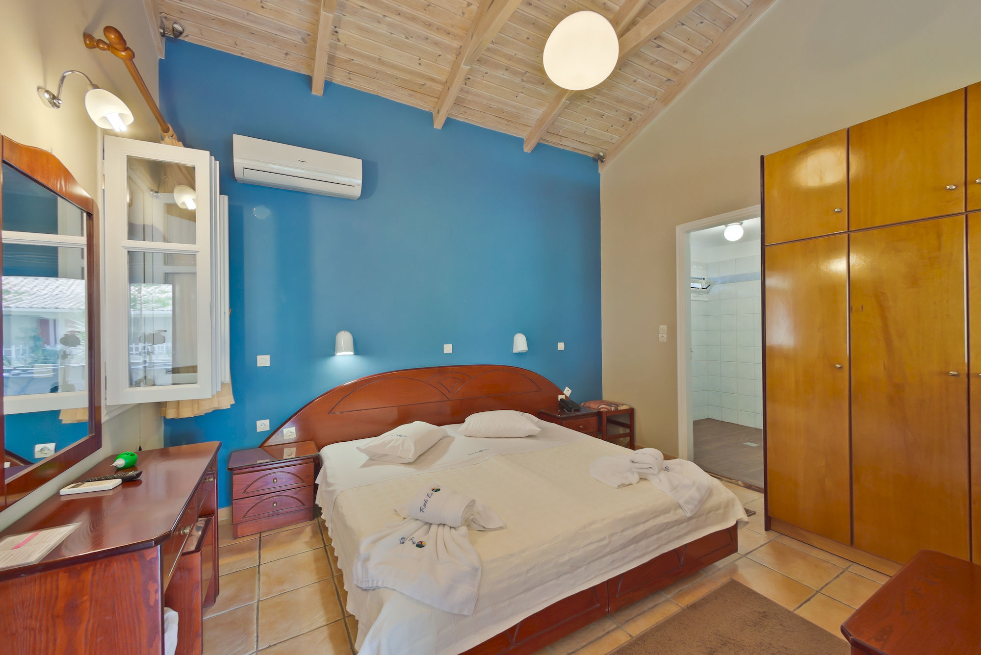 Rouda Bay Beach Hotel Микрос-Гиалос Экстерьер фото