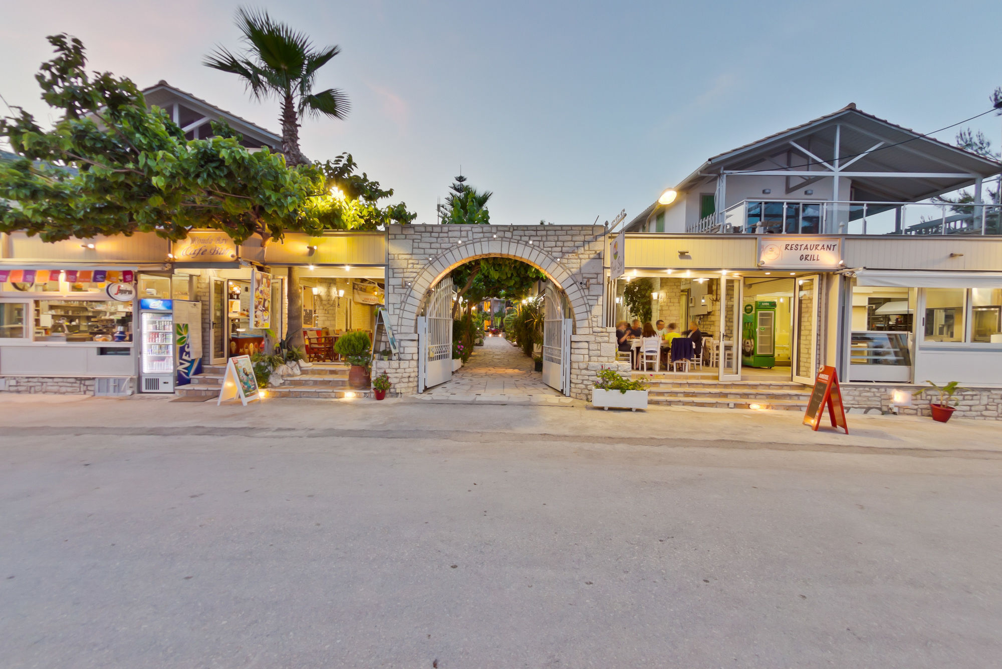 Rouda Bay Beach Hotel Микрос-Гиалос Экстерьер фото