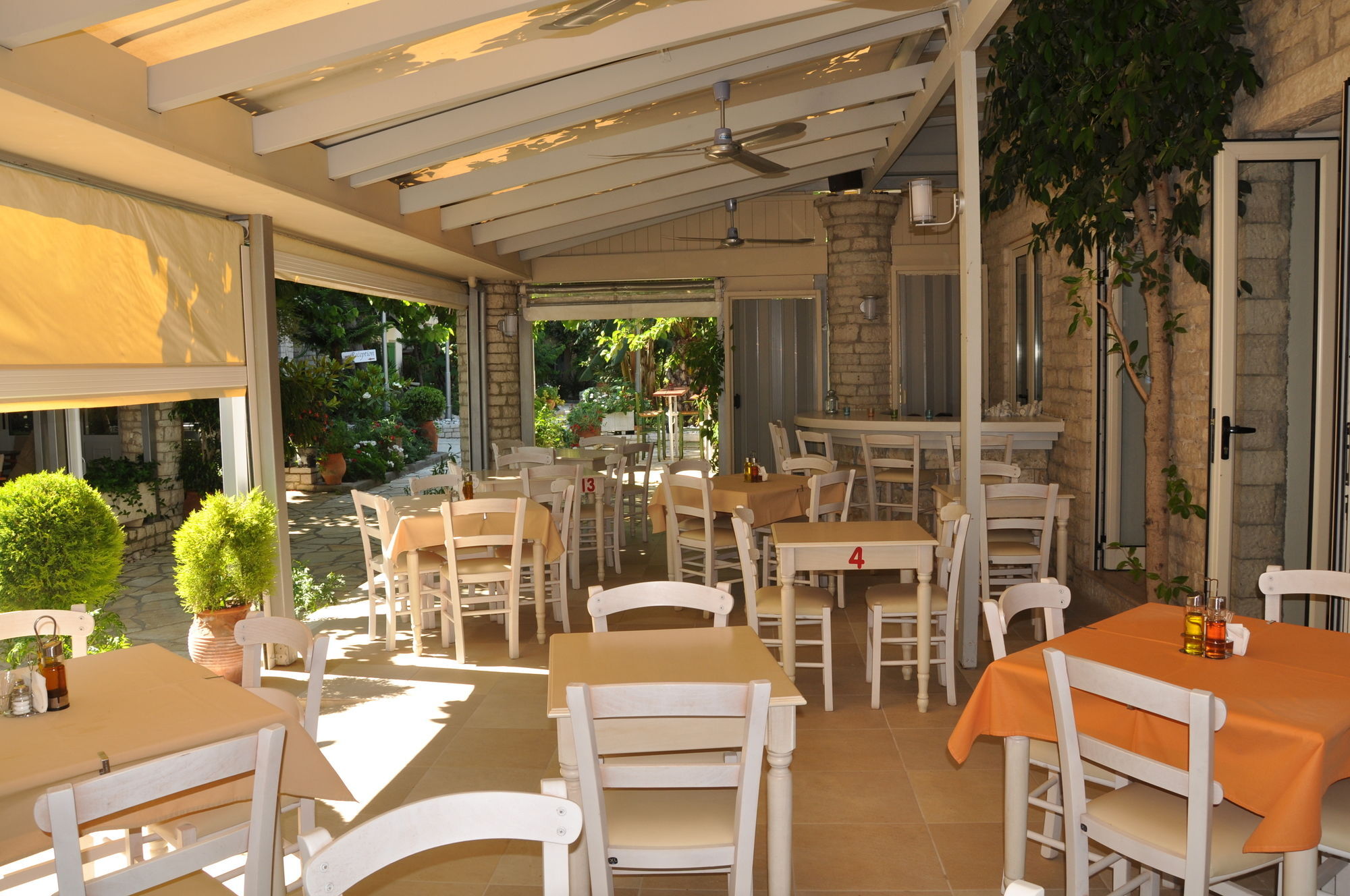 Rouda Bay Beach Hotel Микрос-Гиалос Экстерьер фото