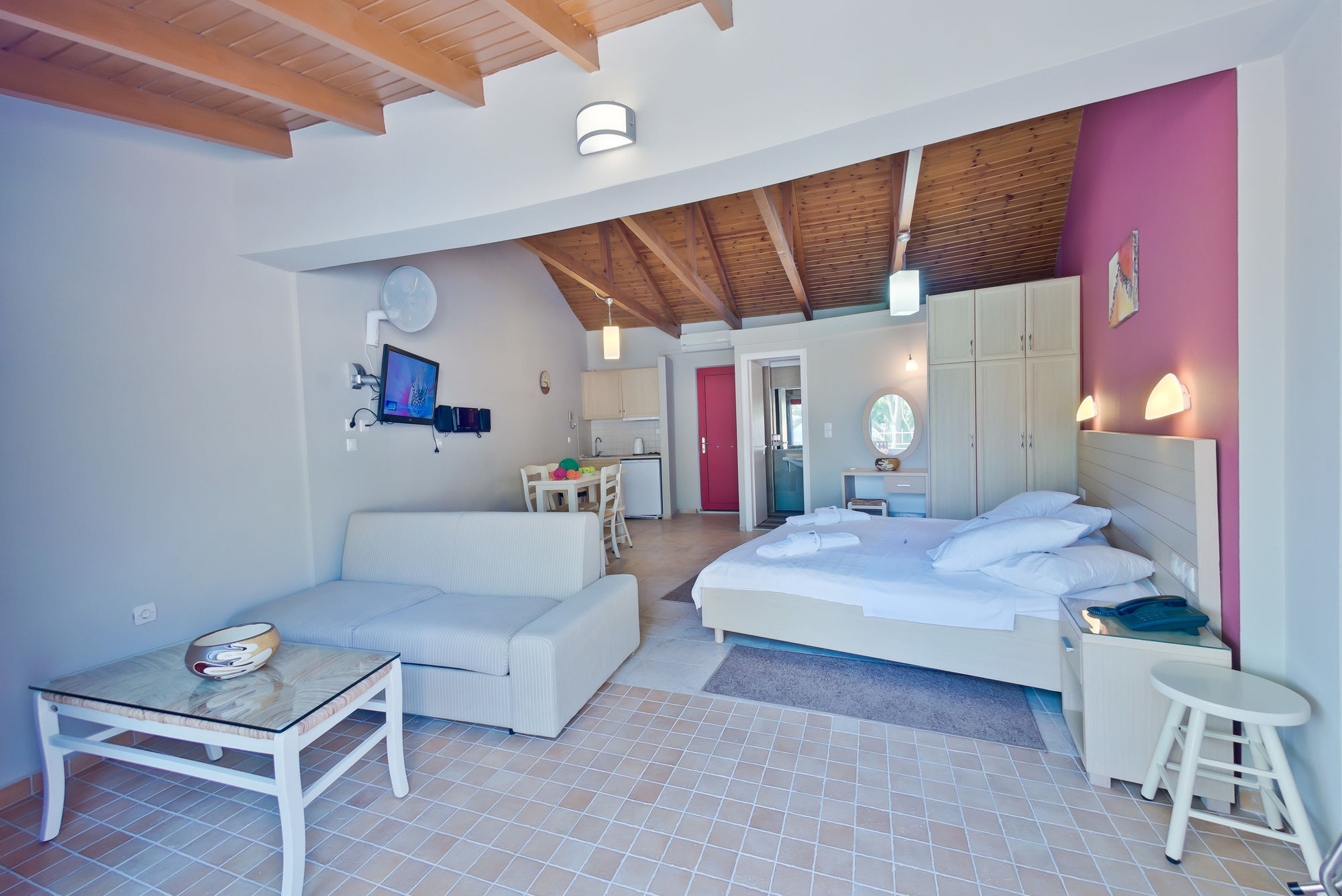 Rouda Bay Beach Hotel Микрос-Гиалос Экстерьер фото