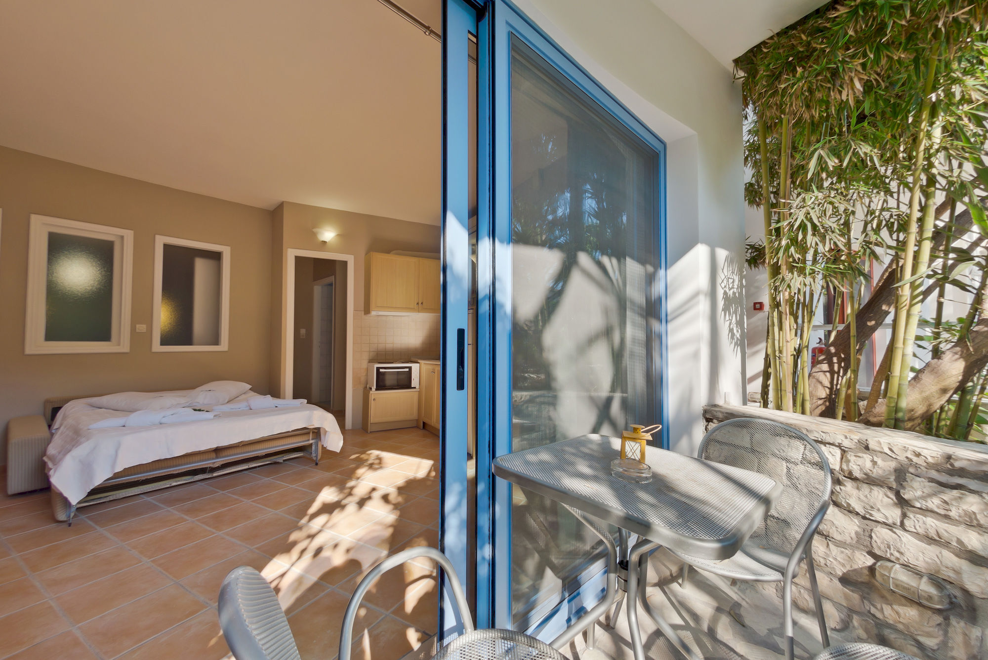 Rouda Bay Beach Hotel Микрос-Гиалос Экстерьер фото
